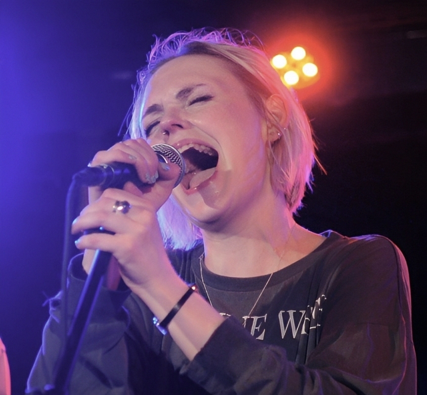 Desperate Journalist, Enjoyable Listens – 14.03.2025 – Köln, Blue Shell
