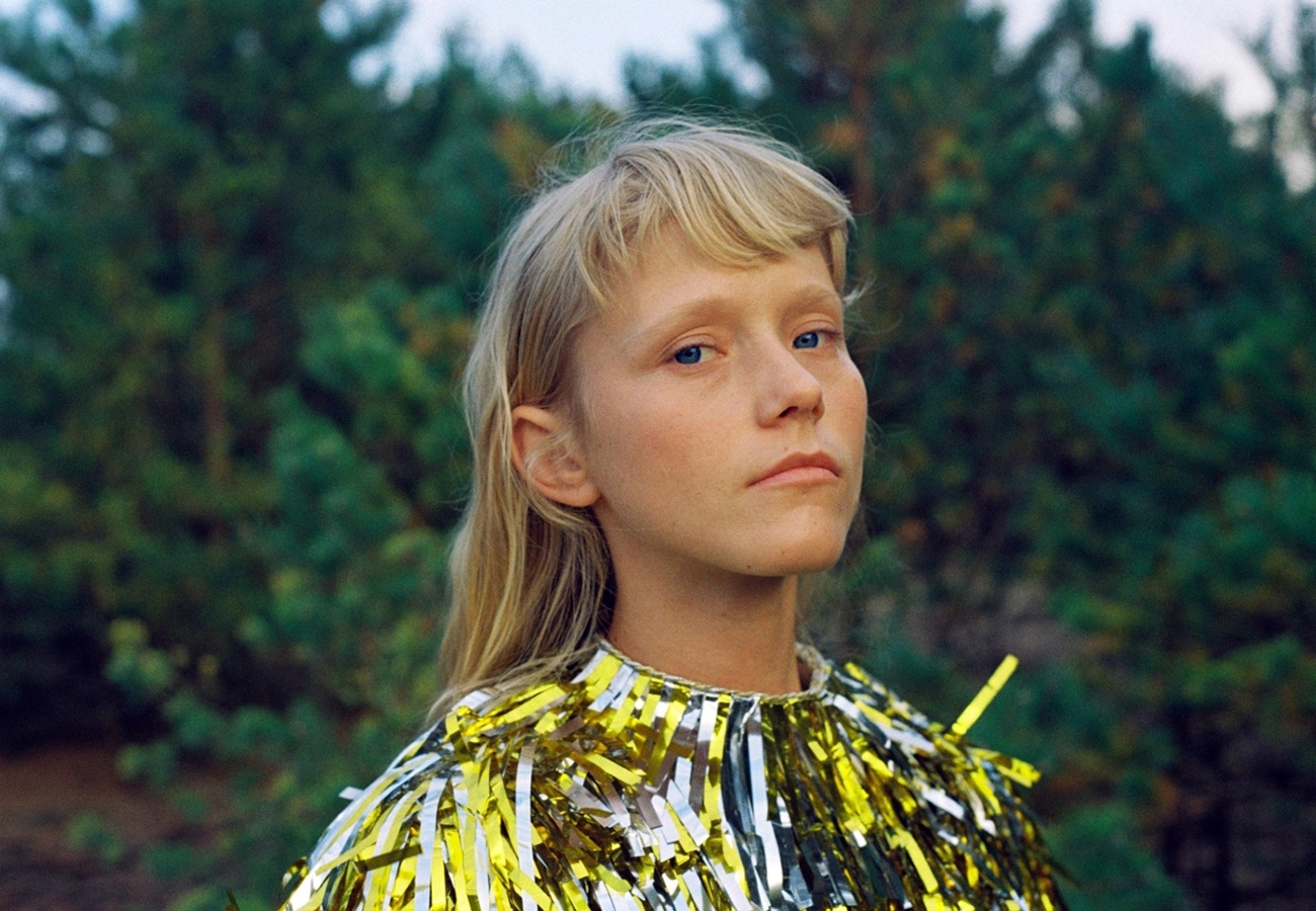 Alice Phoebe Lou – Auseinandersetzung