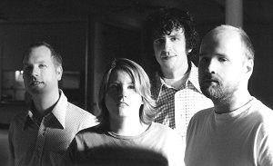 The Apples In Stereo – Hey ho, let’s go!