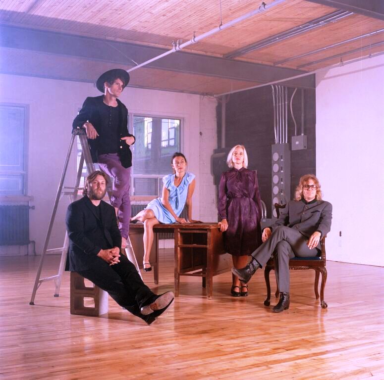 10+10 mit: The Besnard Lakes