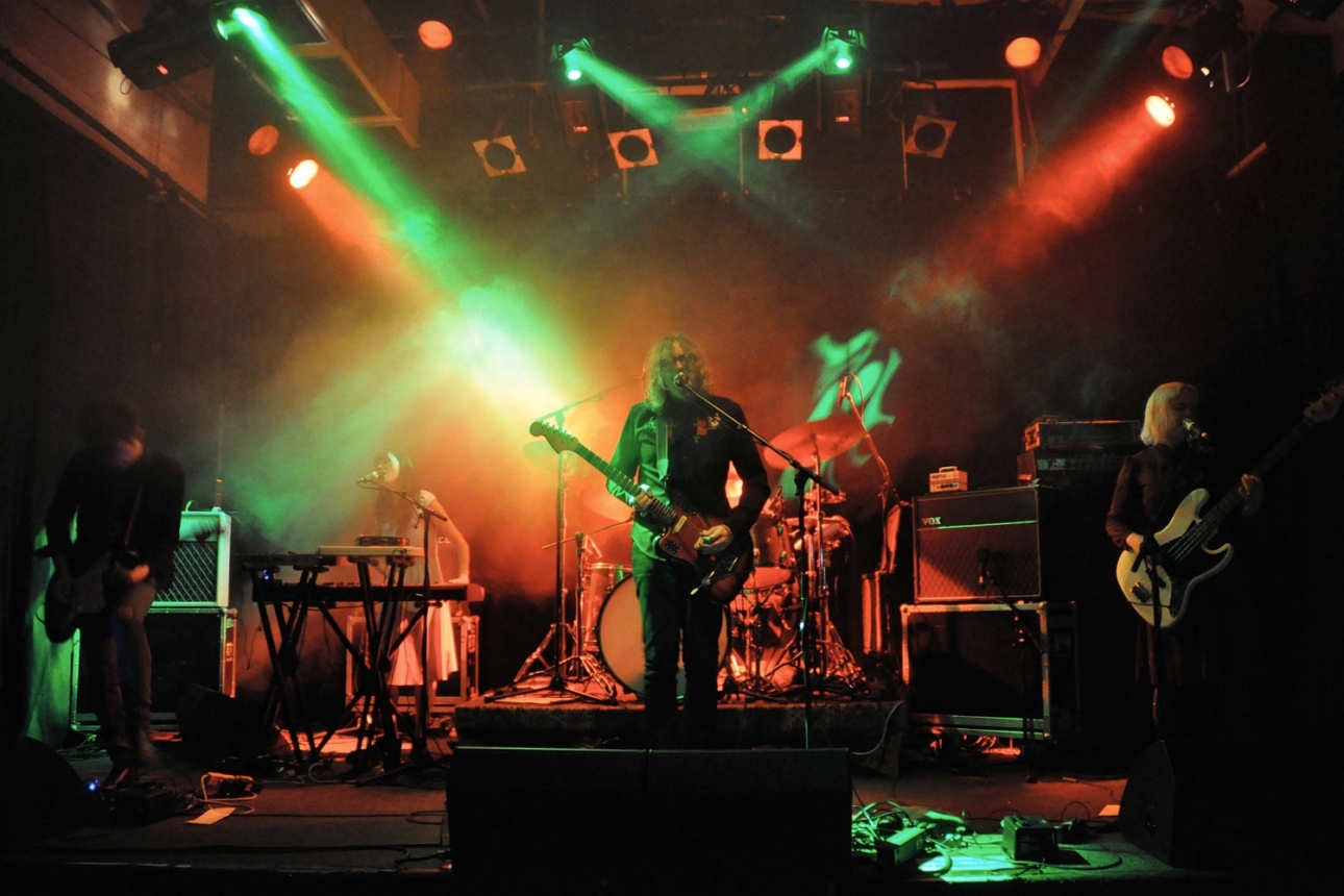 The Besnard Lakes