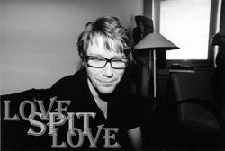 Love Spit Love – Eher Dur als Moll