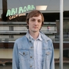 Ari Roar – Calm Down