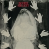 Scout Gillet – No Roof No Floor