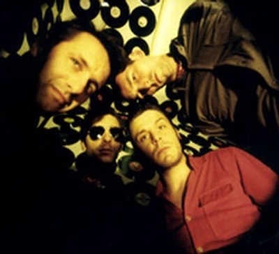 Chung – Gitarren-Rock Schrägstrich Punk