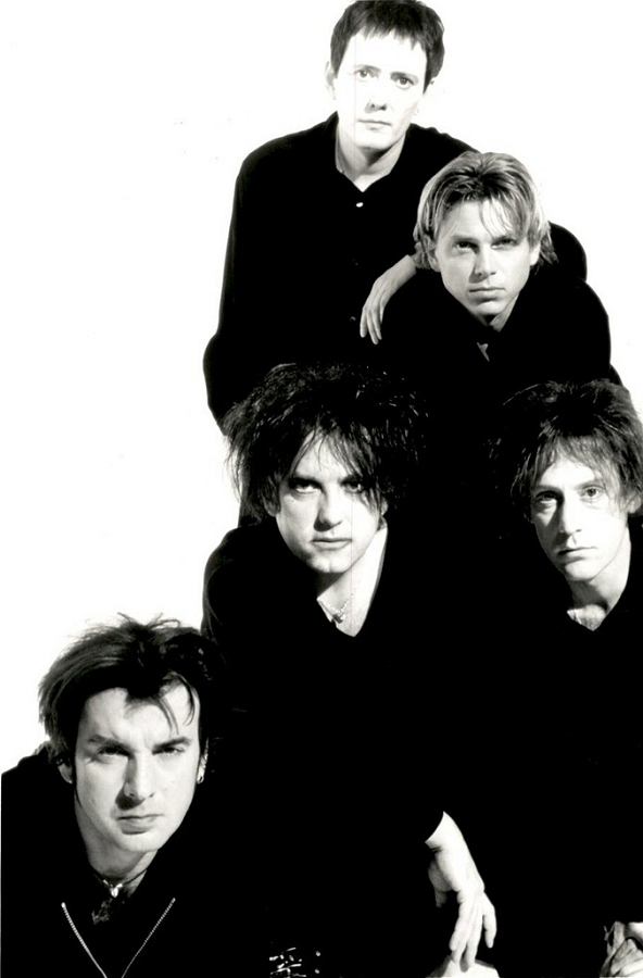 The Cure – Showtime!