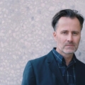 Dirk Darmstaedter – Eine große, schöne, weiße Wand