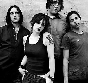 The Distillers – 23.11.2003 – Hamburg, Grünspan