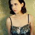 Eleni Mandell – Händchenhalten