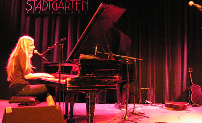 Holly Williams, Colin Moore – 02.02.2010 – Köln, Stadtgarten