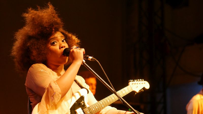 Seratones, Moa McKay & The Flying Cabaret – 26.11.2019 – Köln, Helios 37