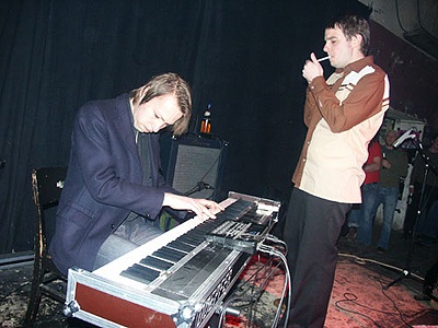 Wolke, Formation Doppelherz 2000 – 31.03.2005 – Köln, Gebäude 9