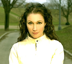 Holly Cole