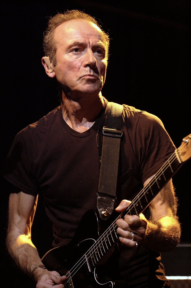 Hugh Cornwell