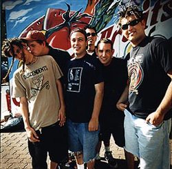 Less Than Jake, De Heideroosjes / Frenzal Rhomb – 02.04.2001 – Hamburg, Markthalle