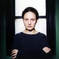 Nina Nastasia – Kaffee und Schatten
