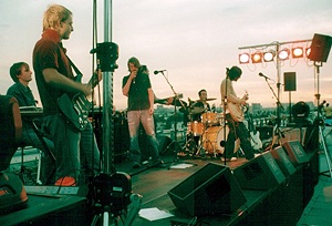 Tele – 16.08.2004 – Berlin, Dach des Universal-Gebäudes