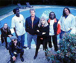 Tom Tom Club – Dinosaurier zurück auf der Überholspur