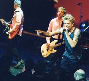 Die Toten Hosen, Donots – 14.05.2002 – Hamburg, Alsterdorfer Sporthalle