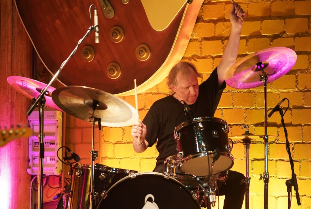 Dr. Feelgood - 12.04.2025 - Hannover (Foto: Martin Jedicke)
