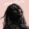 Esther Rose – Safe To Run