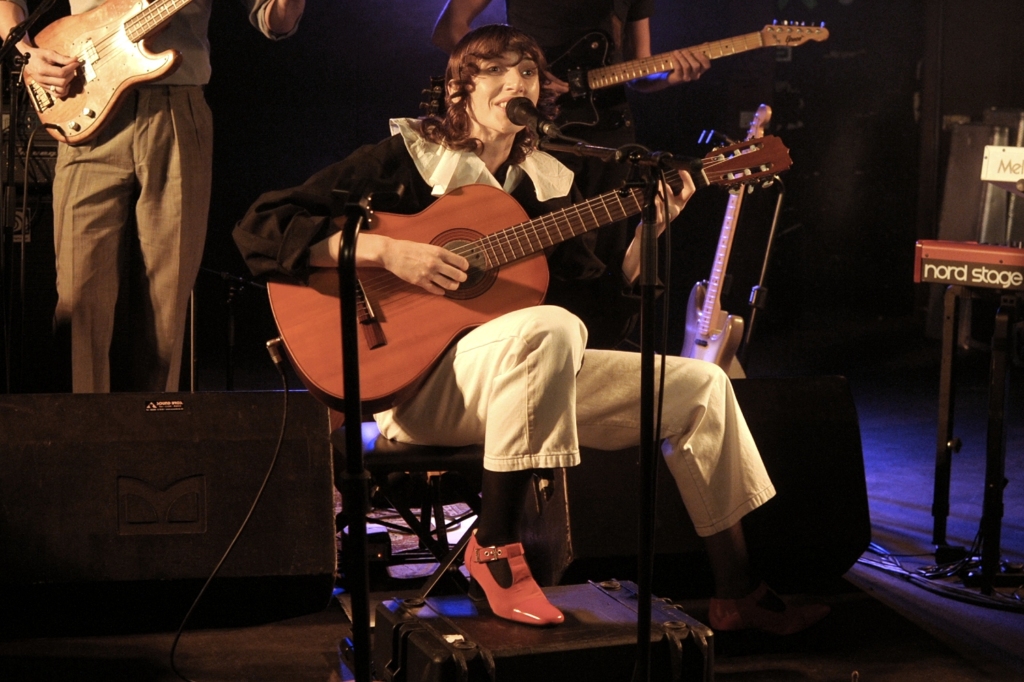 Aldous Harding - 19.11.2019 - Köln (Foto: Carsten Wohlfeld)