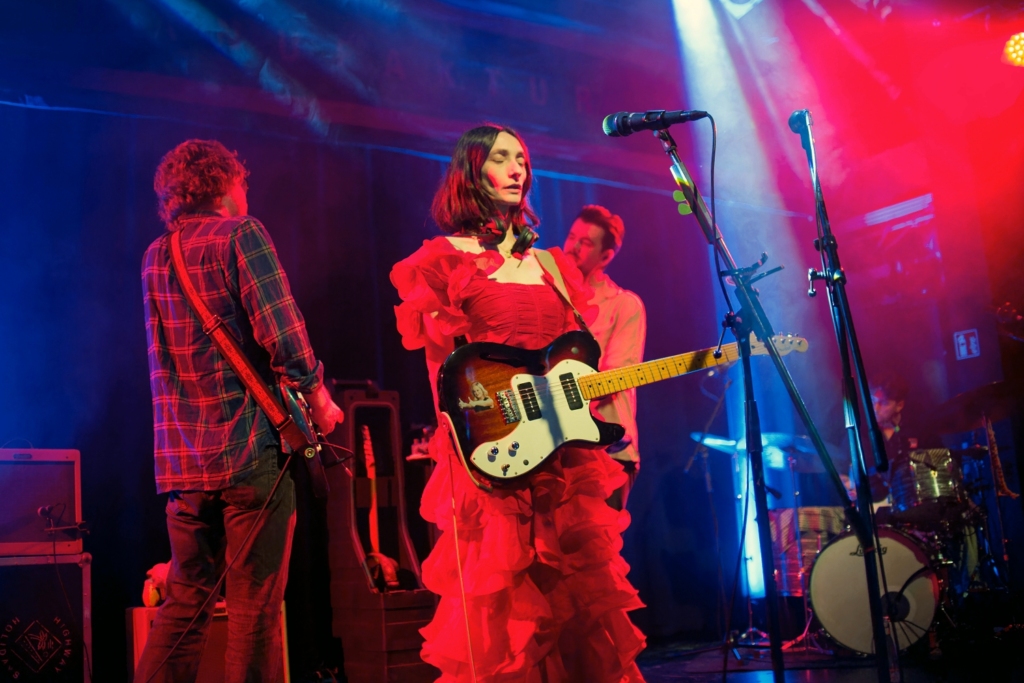 King Hannah – 12.06.2025 – Schorndorf (Foto: Carsten Wohlfeld)