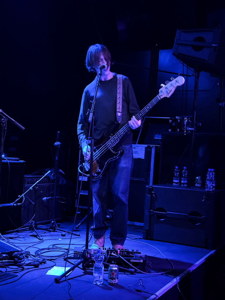 thistle. - 25.10.2025 - Rotterdam, Left Of The Dial (Foto: David Bluhm)