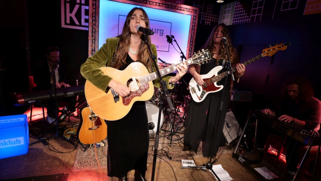 Marla Moya - 17.09.2025 - Hamburg, Reeperbahn Festival (Foto: Ullrich Maurer)