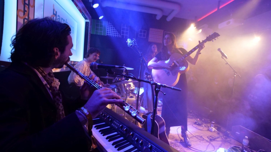 Marla Moya - 17.09.2025 - Hamburg, Reeperbahn Festival (Foto: Ullrich Maurer)