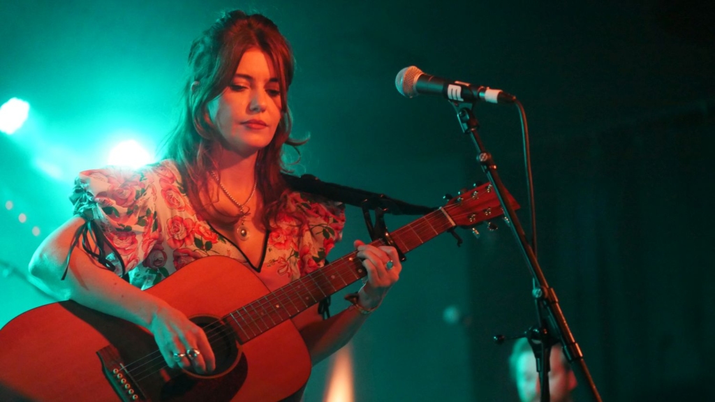 Laura-Mary Carter - 20.09.2025 - Hamburg, Reeperbahn Festival (Foto: Ullrich Maurer)