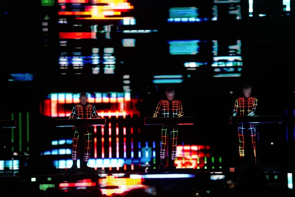 Kraftwerk - 26.11.2025 - Braunschweig (Foto: Martin Jedicke)