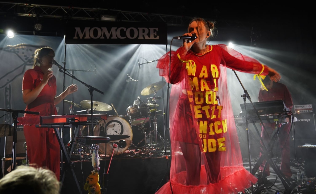 Momcore - 04.12.2025 - Hannover (Foto: Martin Jedicke)