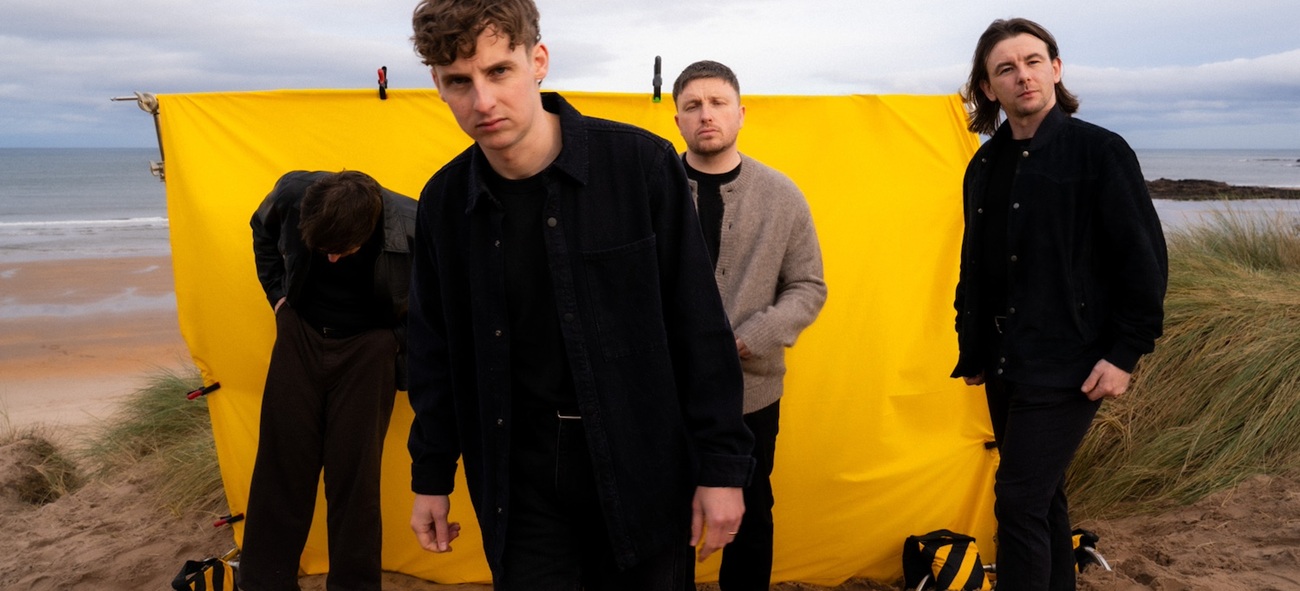 The Snuts – Happy Rain