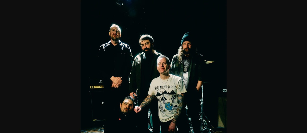 I Am The Avalanche – Horror Show!