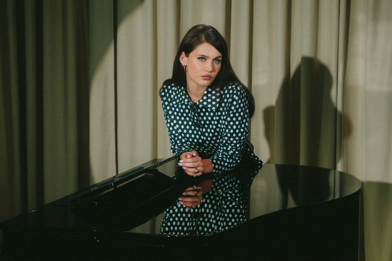 Sienna Spiro – Nach Jahren …