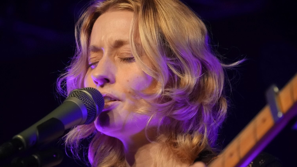 A Ghost Column - 18.04.2026 - Köln (Foto: Ullrich Maurer)