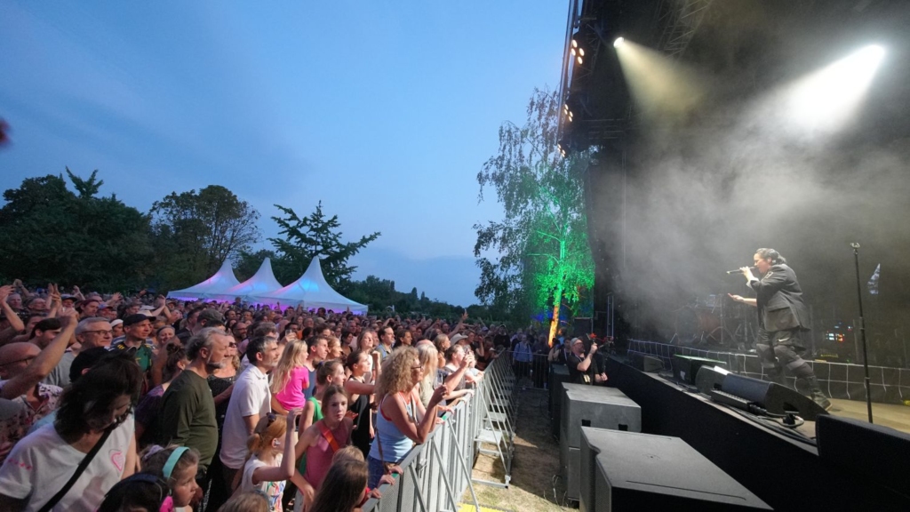 Grossstadtgeflüster - Heimspiel Knyphausen 2026 (Foto: Ullrich Maurer)