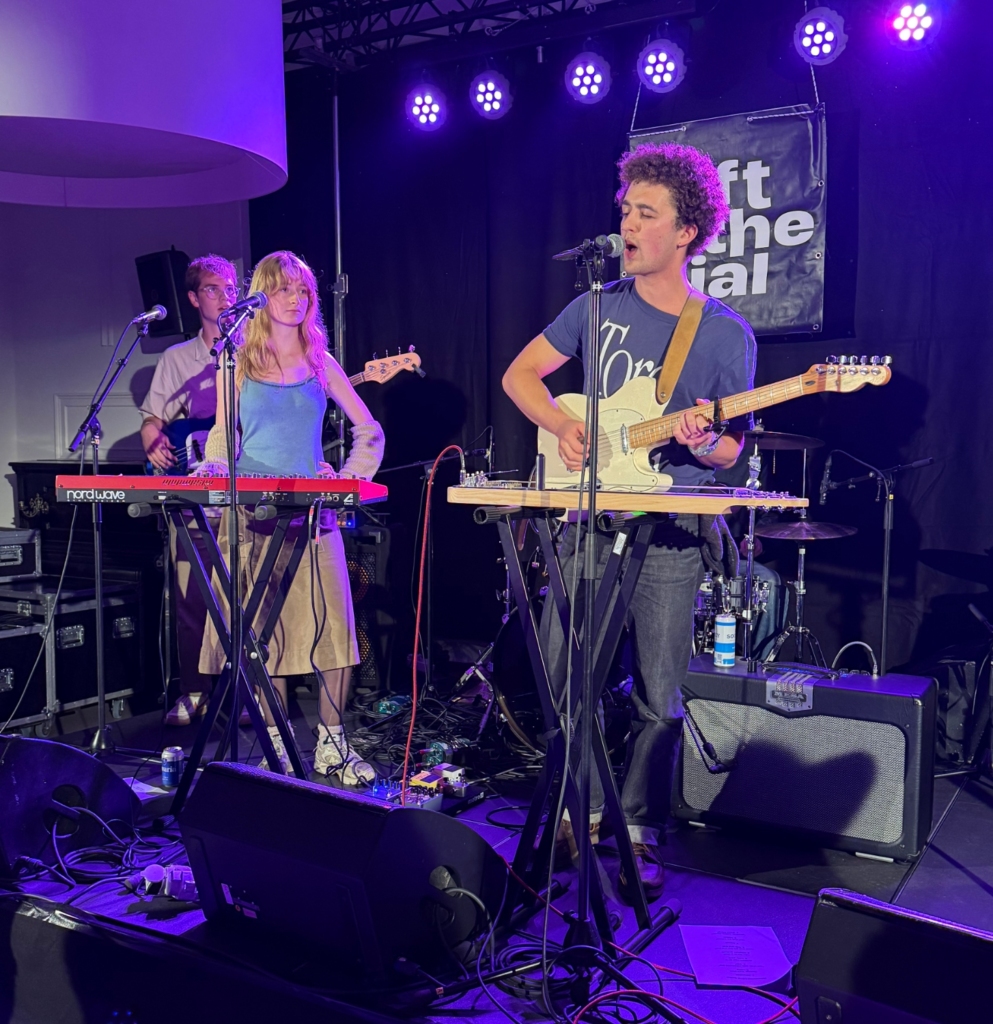 The Glowworms - 23.10.2026 - Rotterdam (Foto: David Bluhm)