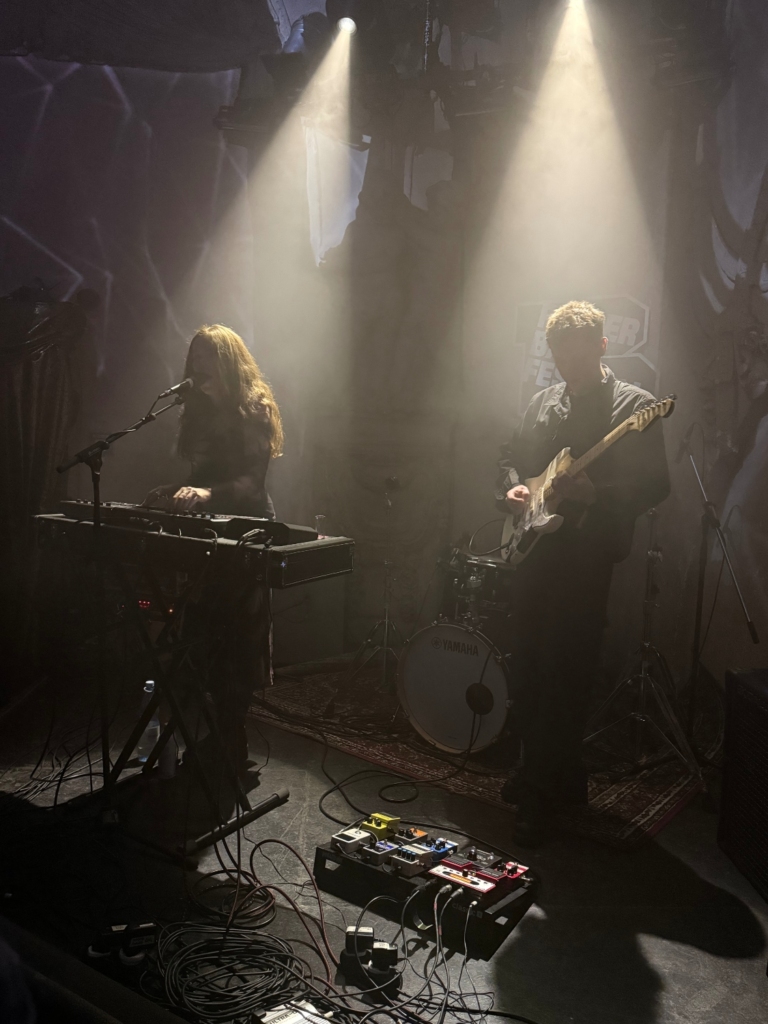 White Flowers - 18.09.2026 - Reeperbahn Festival (Foto: David Bluhm)