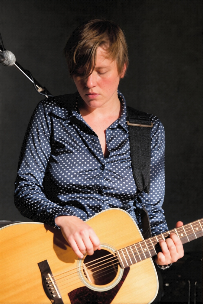 Masha Qrella & Band - 06.05.2005 - Essen (Foto: Carsten Wohlfeld)